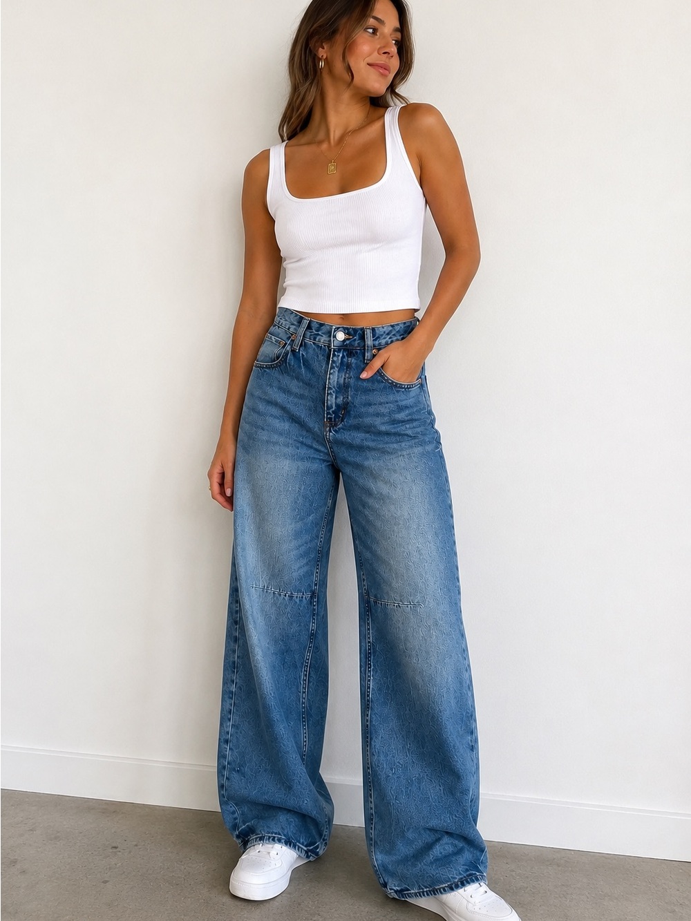 High-Rise Wide Leg Jeans in Medium Blue